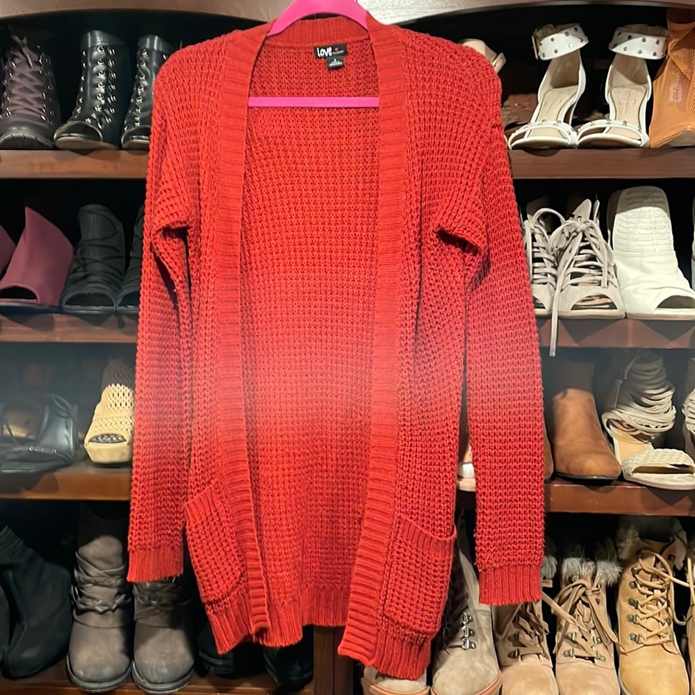 Love by Chelsea, Small, rust red